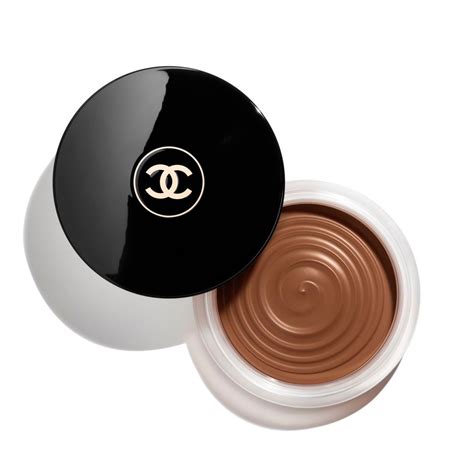 chanel bronzer au|chanel brush for bronzing cream.